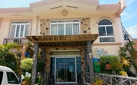 Hotel Veronica Roxas City